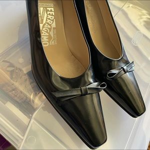Ferragamo size 8 made in Italy. Black
